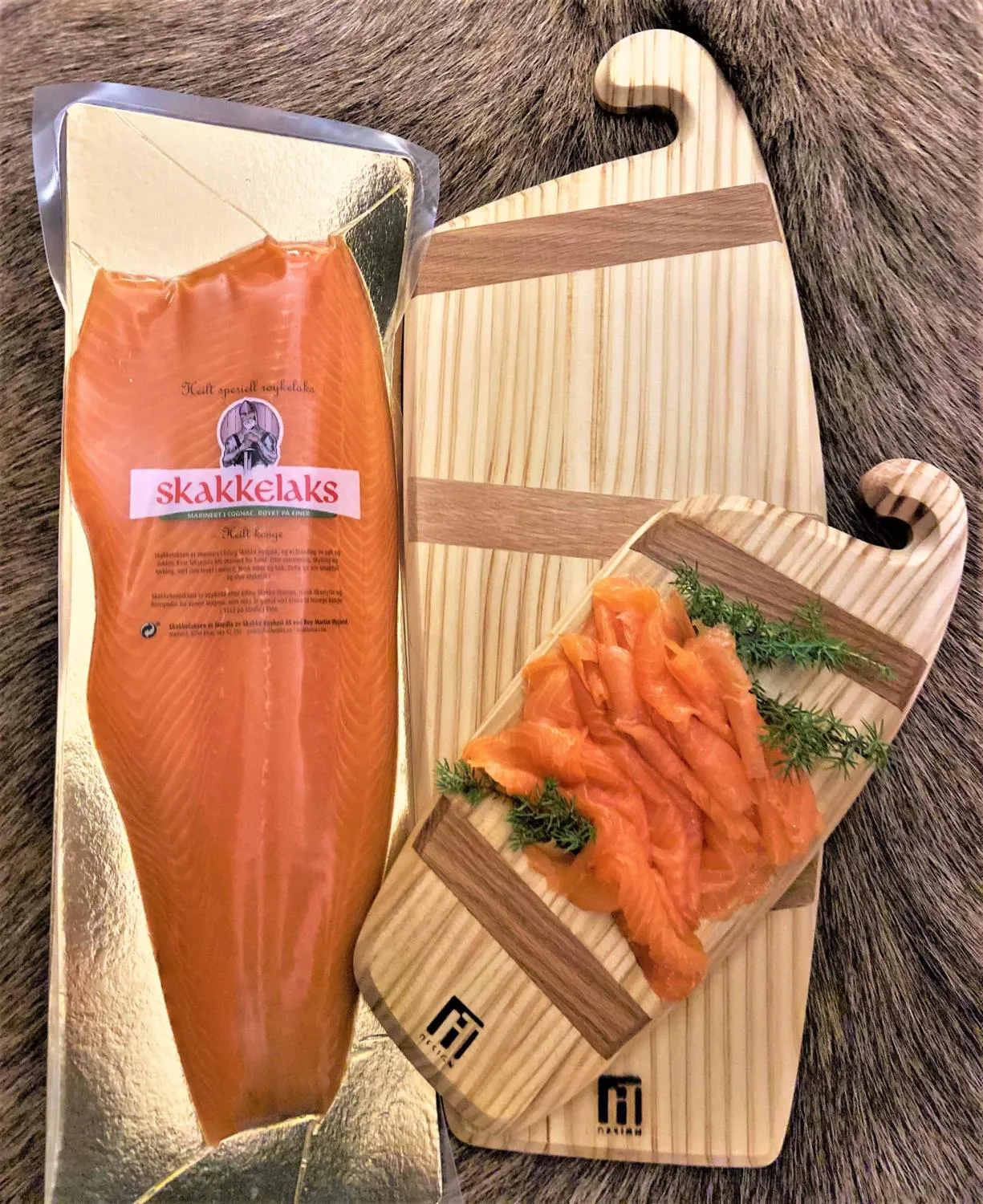 Skjæveland Gardsutsalg skakkelaks hel per kg mild