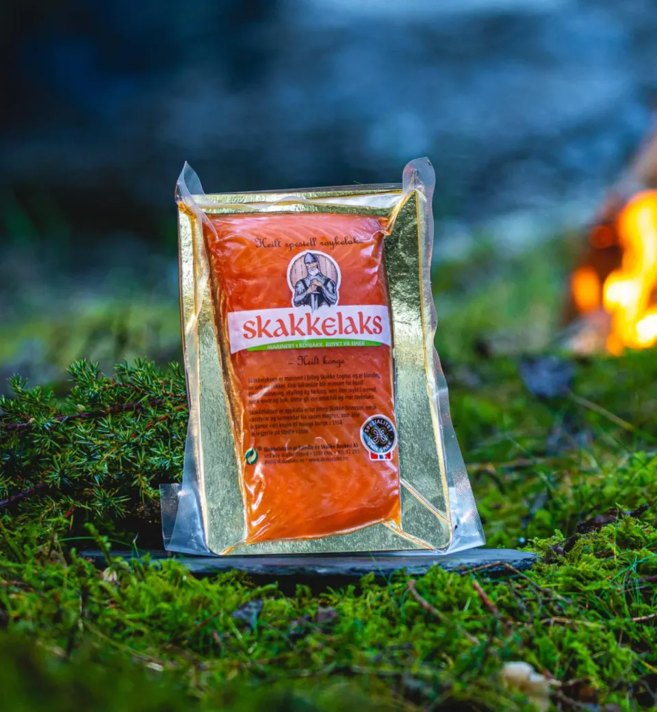 Skjæveland Gardsutsalg skakkelaks hel per kg mild